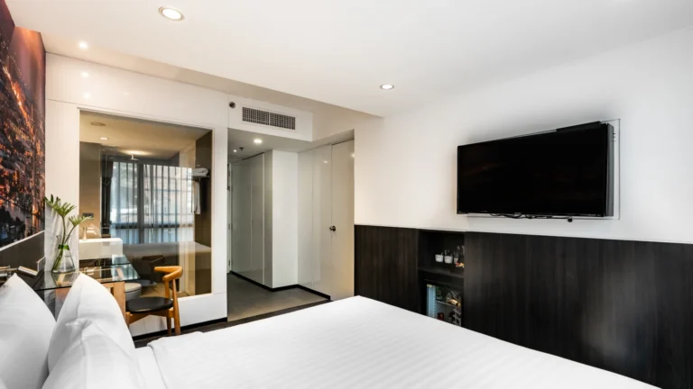 Cool Room 5